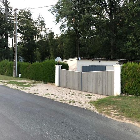 Gite De La Fontaine Bondree Vernou-sur-Brenne Esterno foto